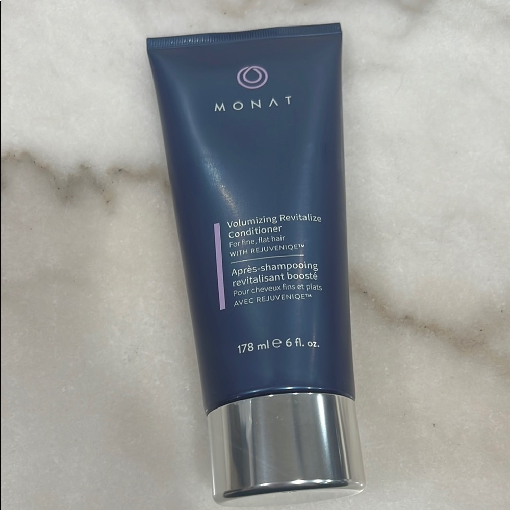 Monat Volumizing Revitalize Conditioner